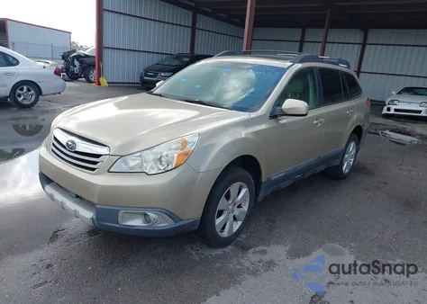 2010 Subaru Outback 2.5I Limited z USA, uszkodzony, nr VIN 4S4BRCKC3A3310887